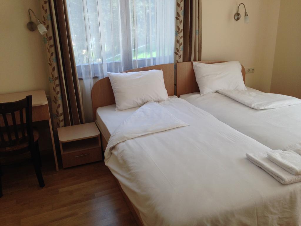 Mala Planina Guest House Iskrets Ruang foto