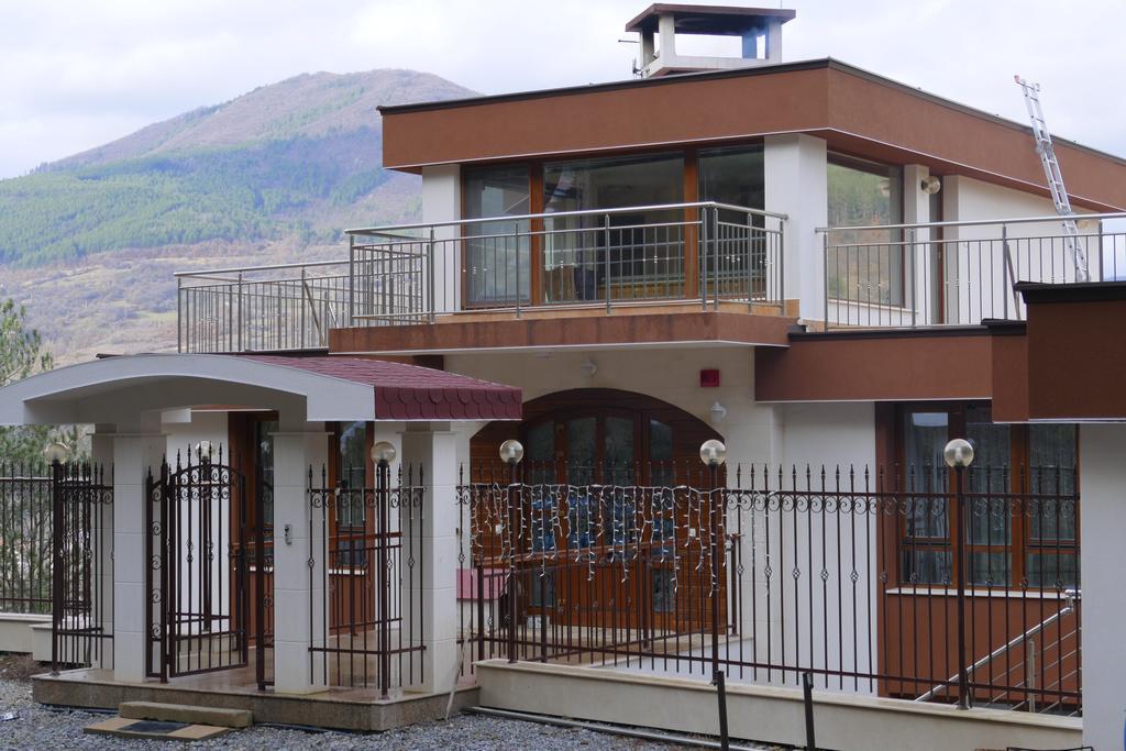 Mala Planina Guest House Iskrets Bagian luar foto