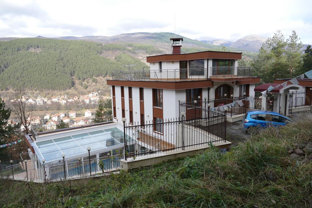 Mala Planina Guest House Iskrets Bagian luar foto