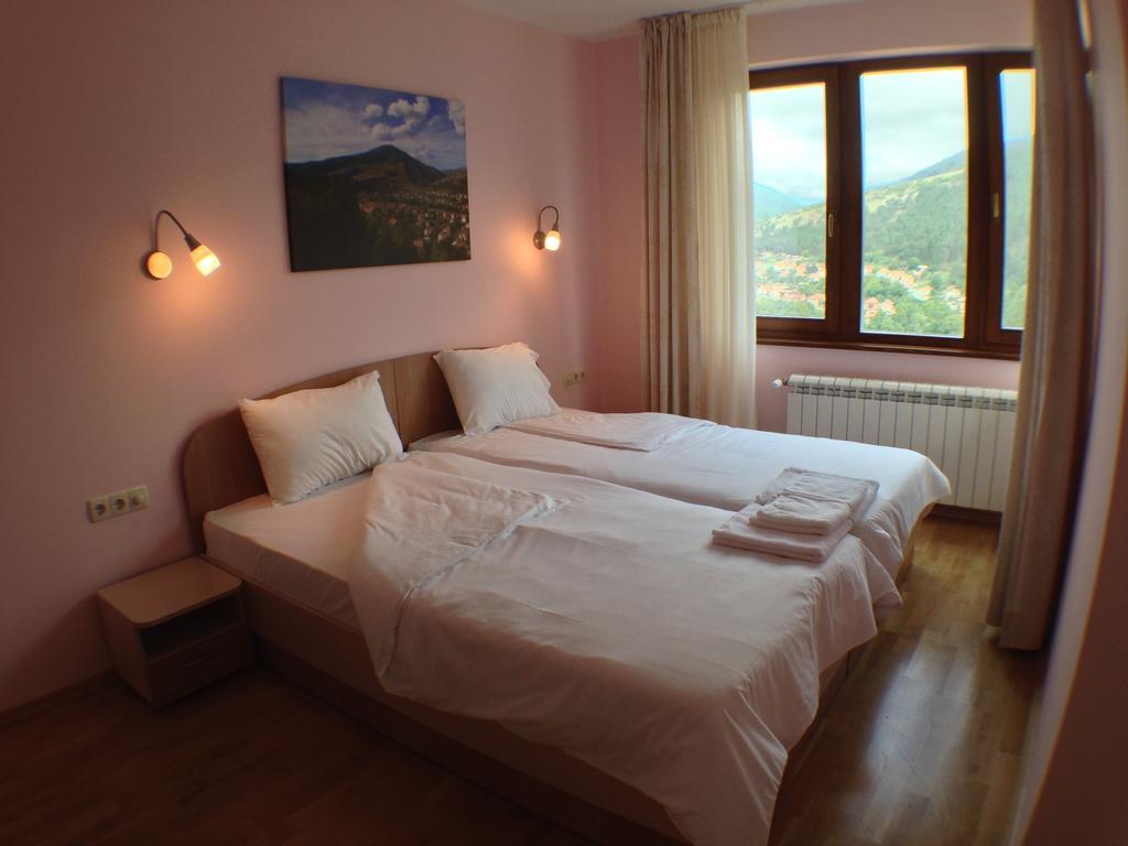 Mala Planina Guest House Iskrets Bagian luar foto