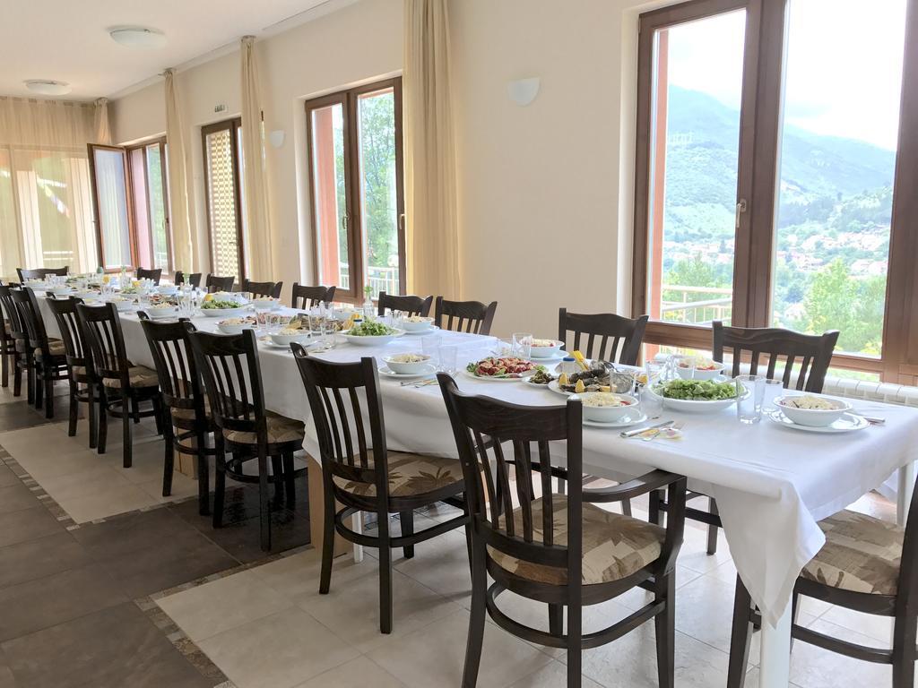 Mala Planina Guest House Iskrets Bagian luar foto