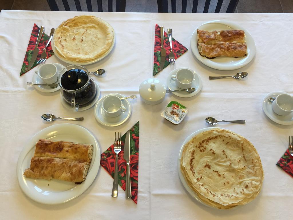 Mala Planina Guest House Iskrets Bagian luar foto
